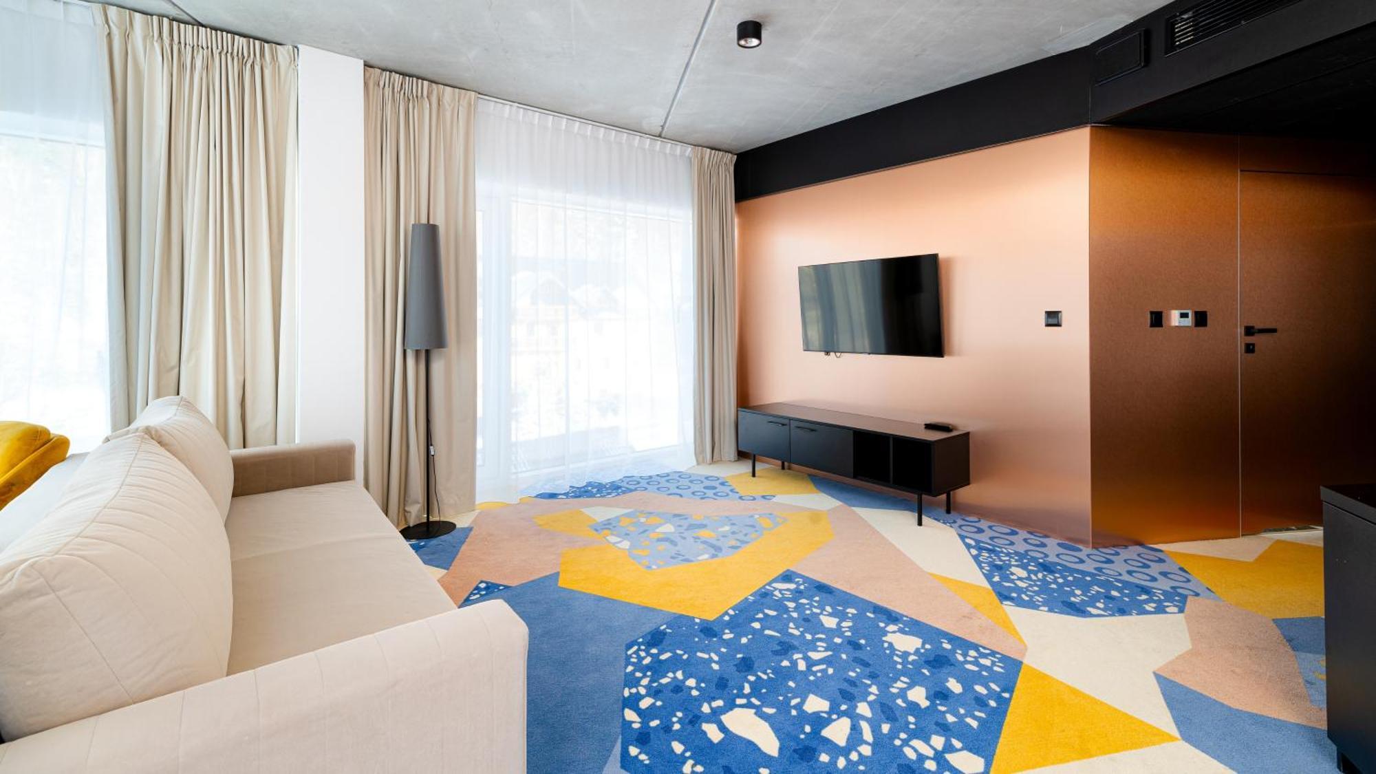 Biala Perla - Czarna Gora By Sun & Snow Apartment